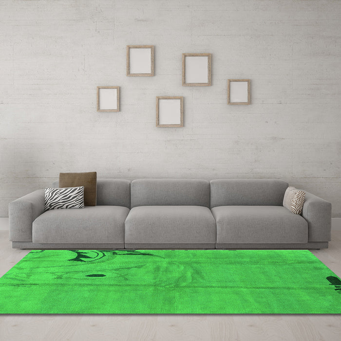 Machine Washable Abstract Green Modern Area Rugs in a Living Room,, wshabs3585grn