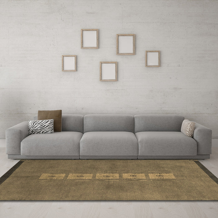 Machine Washable Abstract Brown Modern Rug in a Living Room,, wshabs3590brn