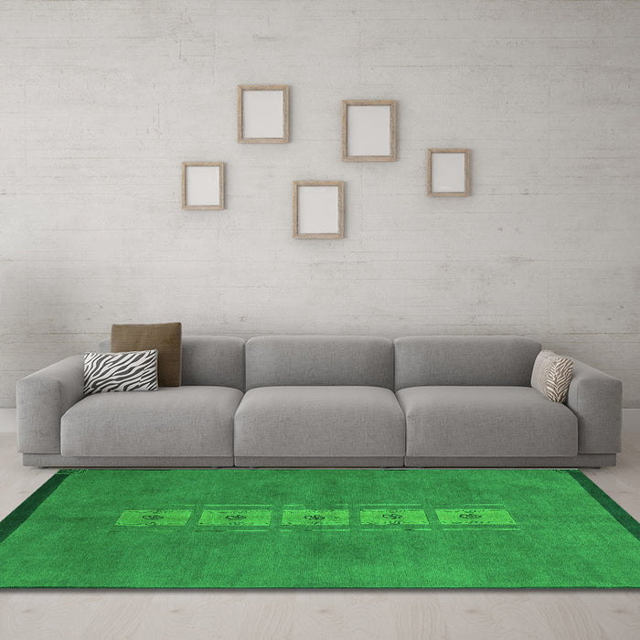 Machine Washable Abstract Green Modern Area Rugs in a Living Room,, wshabs3590grn