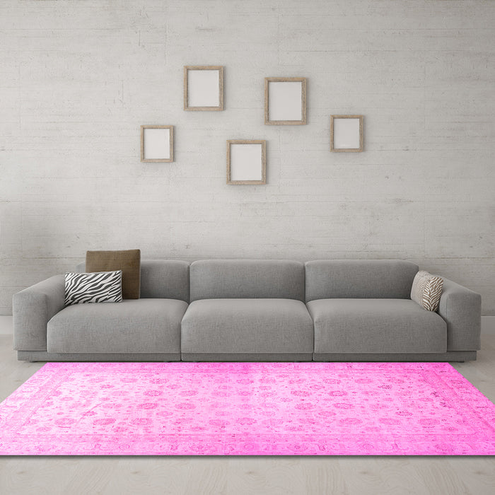 Machine Washable Oriental Pink Traditional Rug in a Living Room, wshabs35pnk