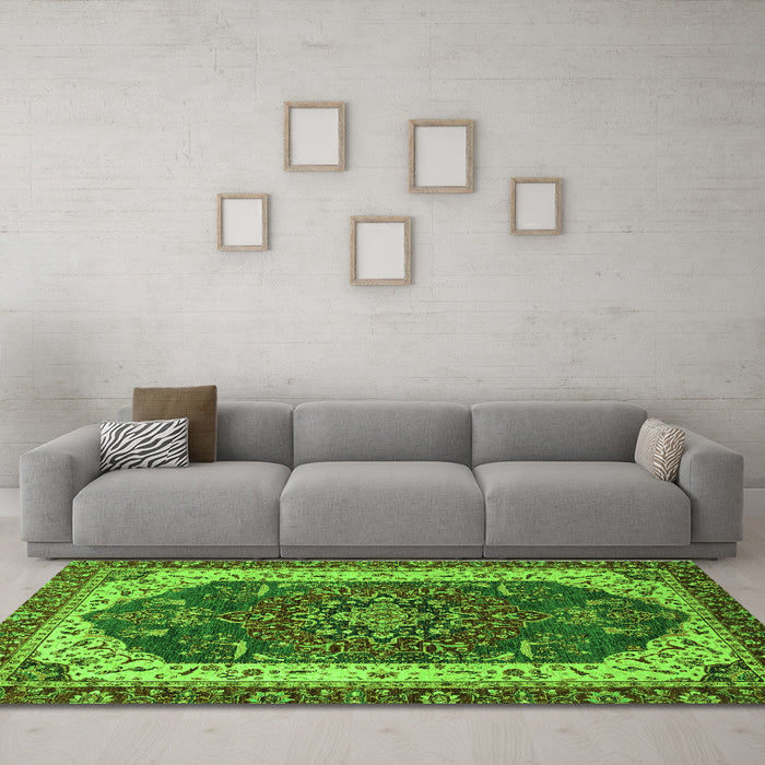 Machine Washable Abstract Green Modern Area Rugs in a Living Room,, wshabs3600grn
