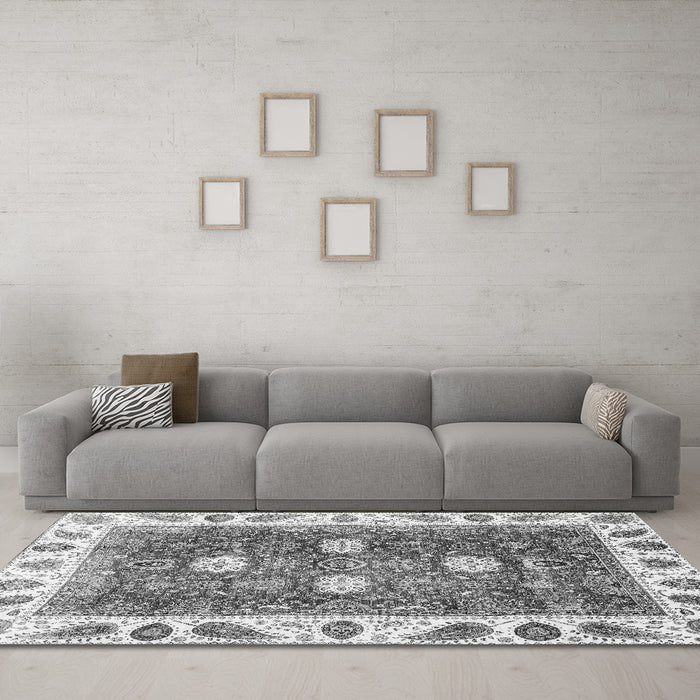 Machine Washable Oriental Gray Traditional Rug in a Living Room,, wshabs3602gry