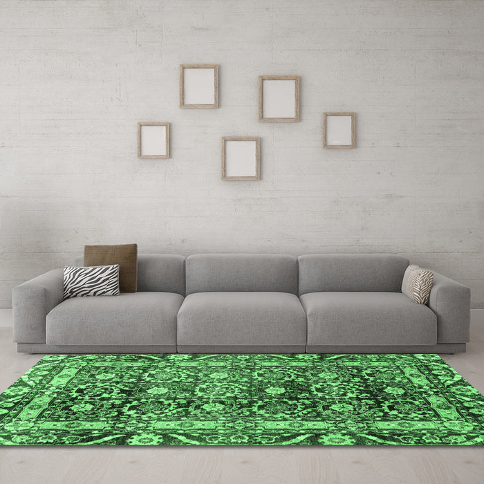 Machine Washable Oriental Emerald Green Traditional Area Rugs in a Living Room,, wshabs3605emgrn