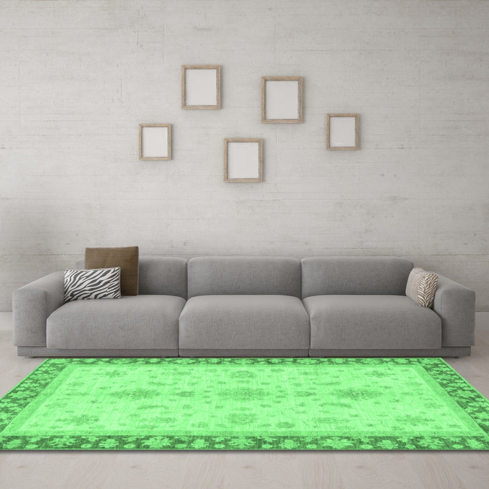 Machine Washable Oriental Emerald Green Traditional Area Rugs in a Living Room,, wshabs3607emgrn