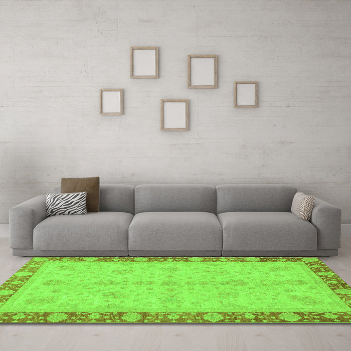 Machine Washable Abstract Green Modern Area Rugs in a Living Room,, wshabs3613grn