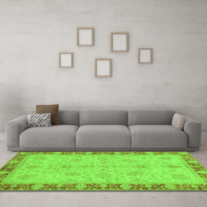 Machine Washable Oriental Green Traditional Area Rugs in a Living Room,, wshabs3614grn