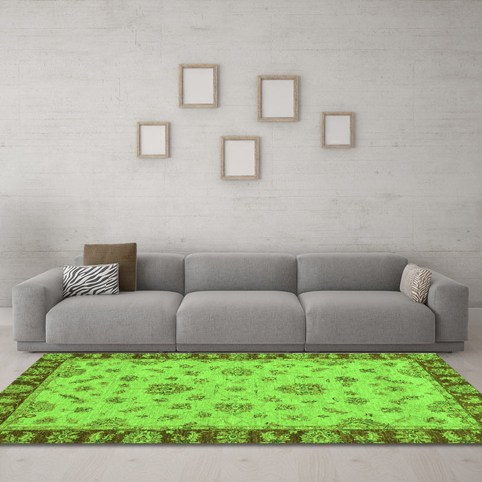 Machine Washable Abstract Green Modern Area Rugs in a Living Room,, wshabs3618grn