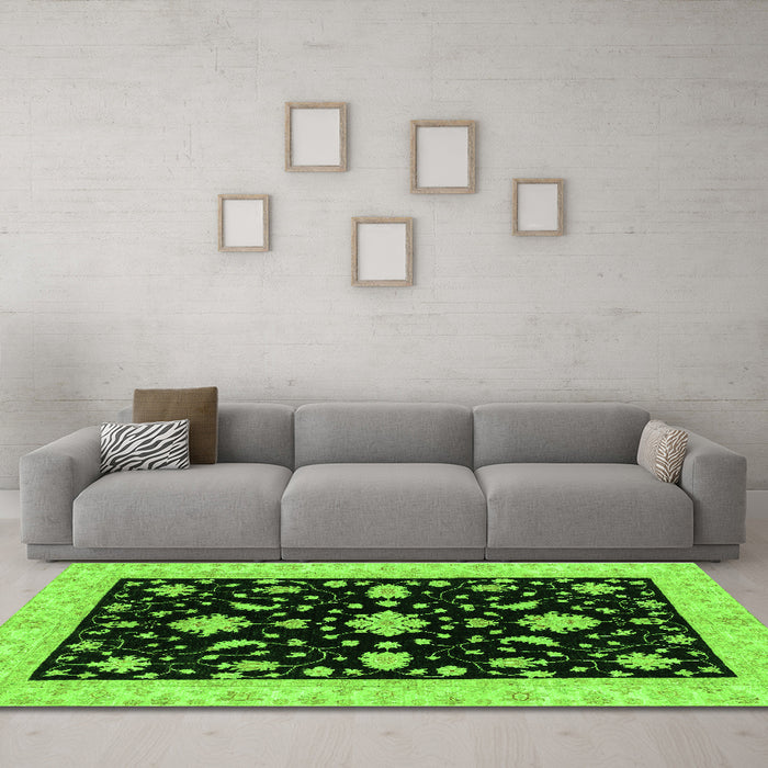 Machine Washable Oriental Green Traditional Area Rugs in a Living Room,, wshabs3623grn