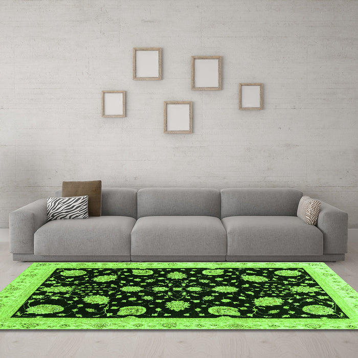 Machine Washable Oriental Green Traditional Area Rugs in a Living Room,, wshabs3625grn