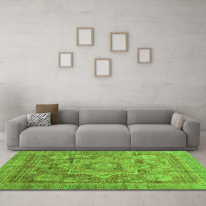 Machine Washable Abstract Green Modern Area Rugs in a Living Room,, wshabs3634grn