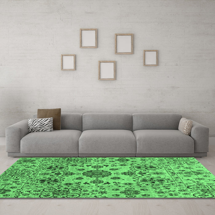 Machine Washable Oriental Emerald Green Modern Area Rugs in a Living Room,, wshabs3642emgrn