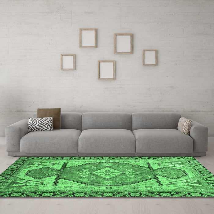 Machine Washable Oriental Emerald Green Modern Area Rugs in a Living Room,, wshabs3644emgrn