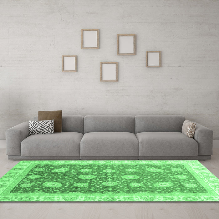 Machine Washable Oriental Emerald Green Traditional Area Rugs in a Living Room,, wshabs3649emgrn