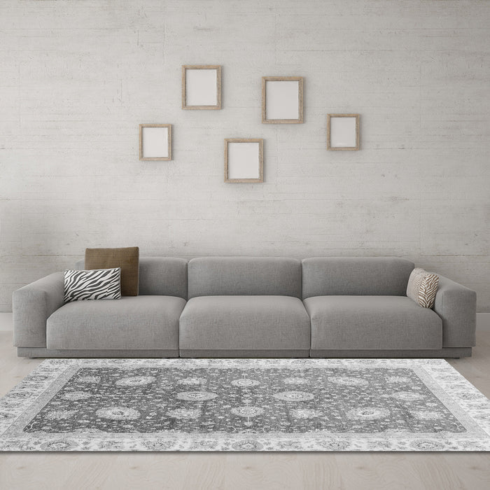 Machine Washable Oriental Gray Traditional Rug in a Living Room,, wshabs3649gry