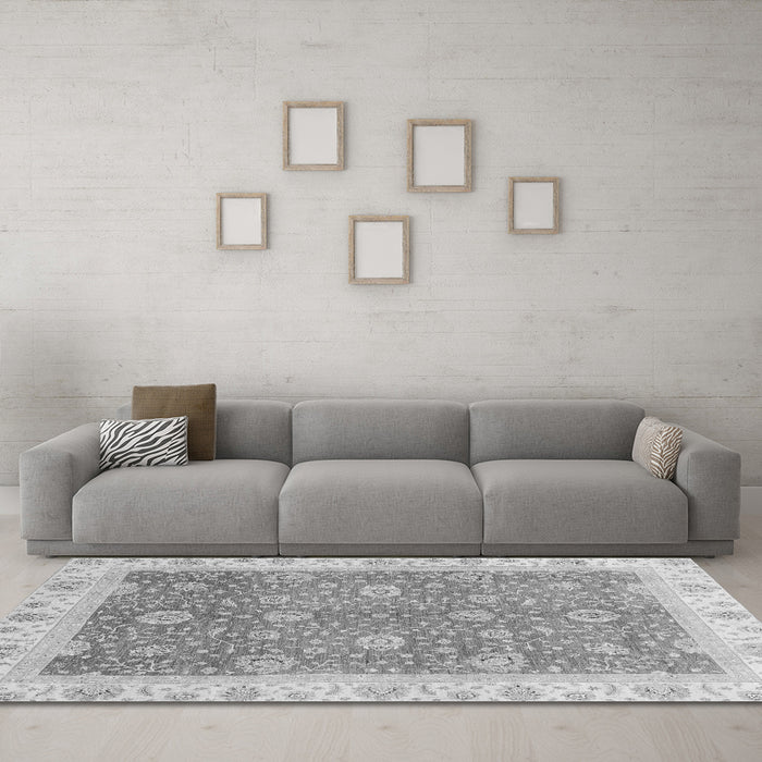 Machine Washable Oriental Gray Traditional Rug in a Living Room,, wshabs3652gry