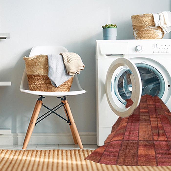 Machine Washable Abstract Red Rug in a Washing Machine, wshabs3670