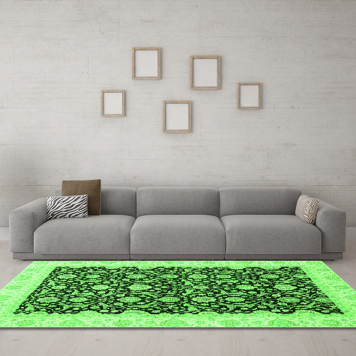 Machine Washable Oriental Green Traditional Area Rugs in a Living Room,, wshabs3676grn