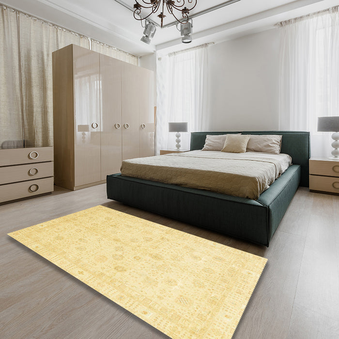 Abstract Chrome Gold Yellow Oriental Rug in a Bedroom, abs3677