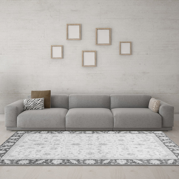 Machine Washable Abstract Gray Modern Rug in a Living Room,, wshabs3679gry
