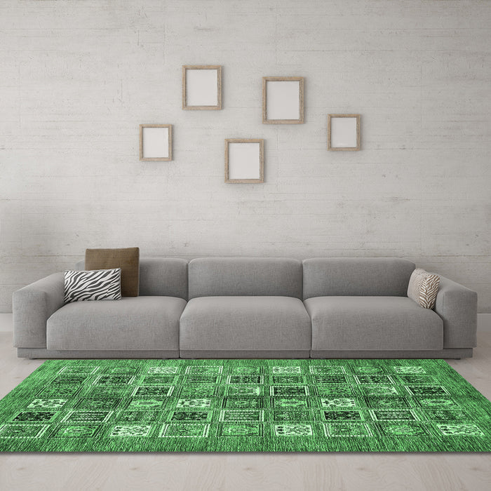 Machine Washable Abstract Emerald Green Modern Area Rugs in a Living Room,, wshabs367emgrn
