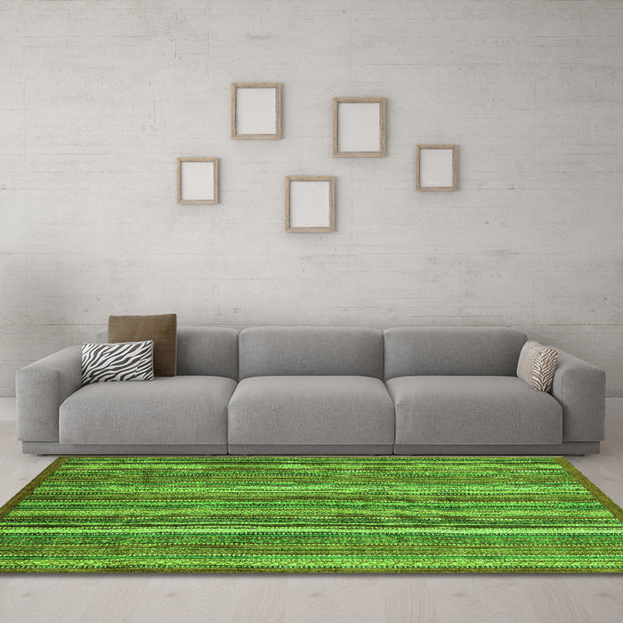 Machine Washable Abstract Green Modern Area Rugs in a Living Room,, wshabs3689grn