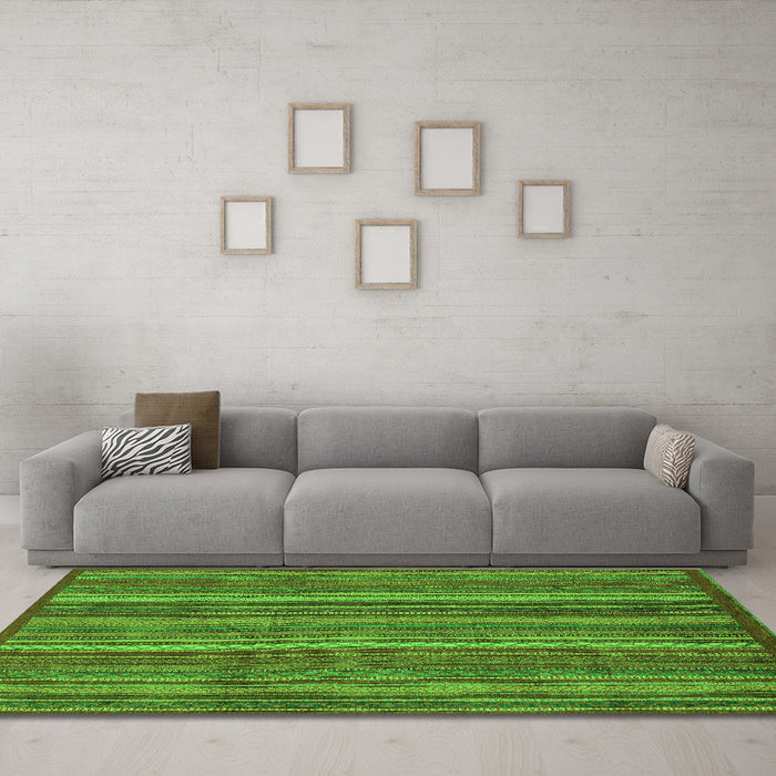 Machine Washable Abstract Green Modern Area Rugs in a Living Room,, wshabs3691grn