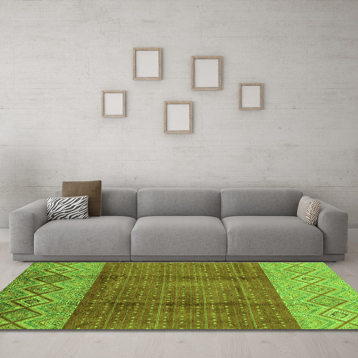 Machine Washable Abstract Green Modern Area Rugs in a Living Room,, wshabs3696grn