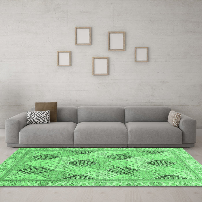 Machine Washable Abstract Emerald Green Modern Area Rugs in a Living Room,, wshabs3704emgrn