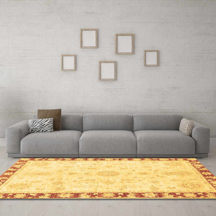 Machine Washable Abstract Brown Modern Rug in a Living Room,, wshabs3707brn