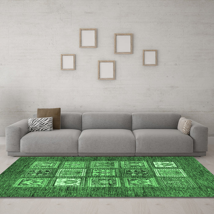Machine Washable Abstract Emerald Green Modern Area Rugs in a Living Room,, wshabs3710emgrn