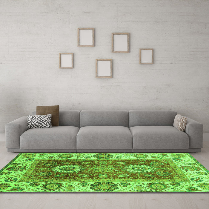 Machine Washable Abstract Green Modern Area Rugs in a Living Room,, wshabs3717grn
