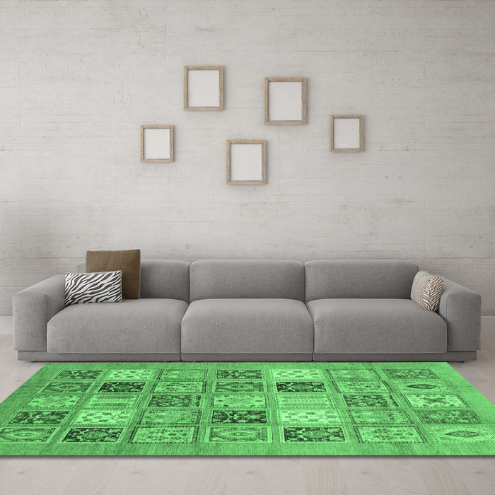 Machine Washable Abstract Emerald Green Modern Area Rugs in a Living Room,, wshabs3719emgrn