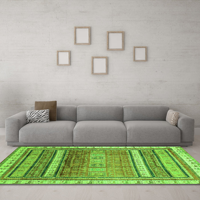 Machine Washable Abstract Green Modern Area Rugs in a Living Room,, wshabs3722grn