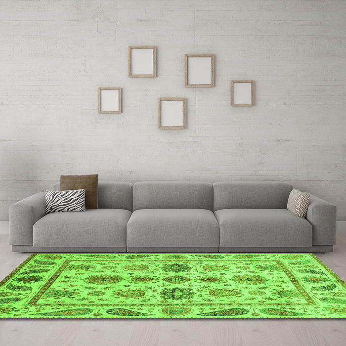Machine Washable Abstract Green Modern Area Rugs in a Living Room,, wshabs3726grn