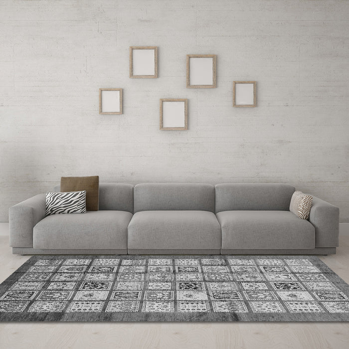 Machine Washable Abstract Gray Modern Rug in a Living Room,, wshabs3729gry