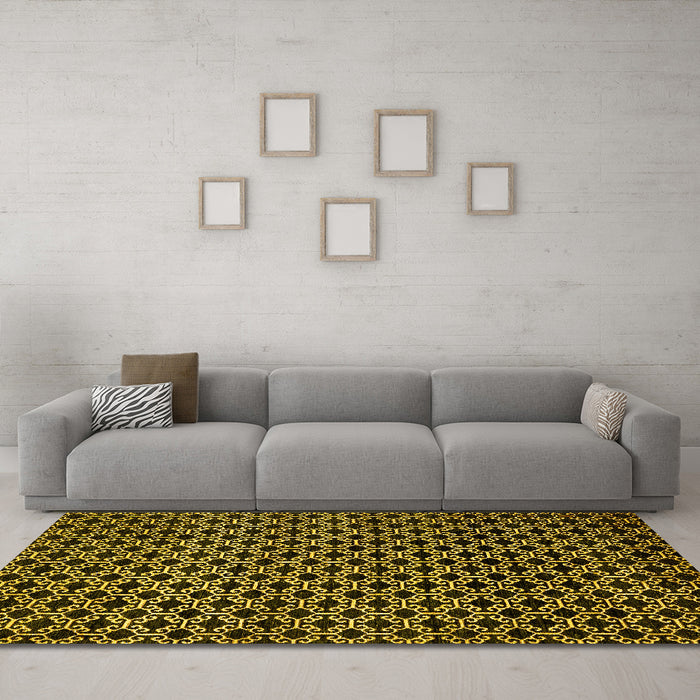 Machine Washable Abstract Yellow Modern Rug in a Living Room, wshabs372yw