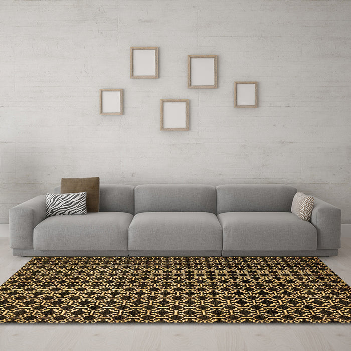 Machine Washable Abstract Brown Modern Rug in a Living Room,, wshabs372brn