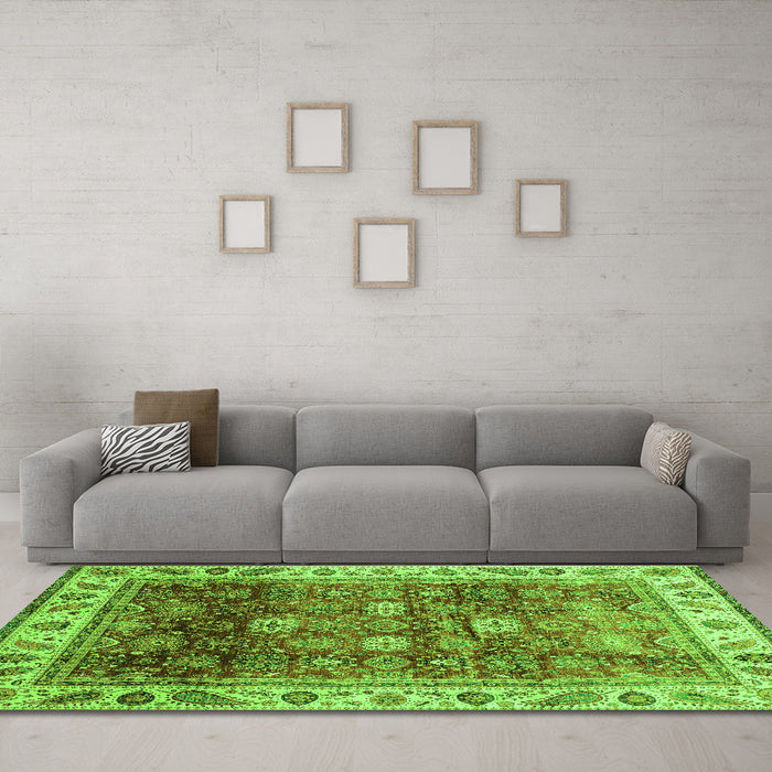 Machine Washable Abstract Green Modern Area Rugs in a Living Room,, wshabs3730grn
