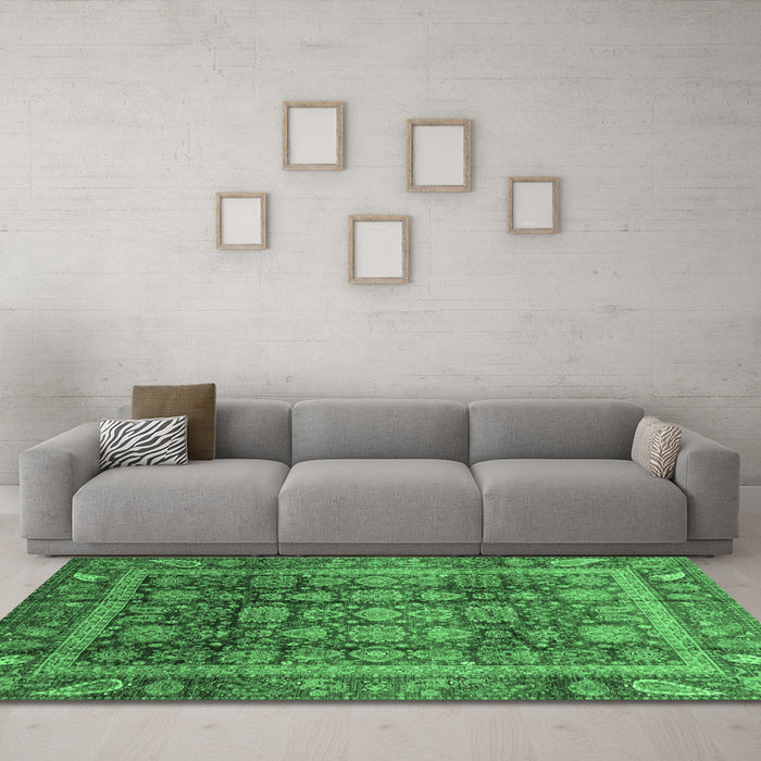 Machine Washable Abstract Emerald Green Modern Area Rugs in a Living Room,, wshabs3732emgrn