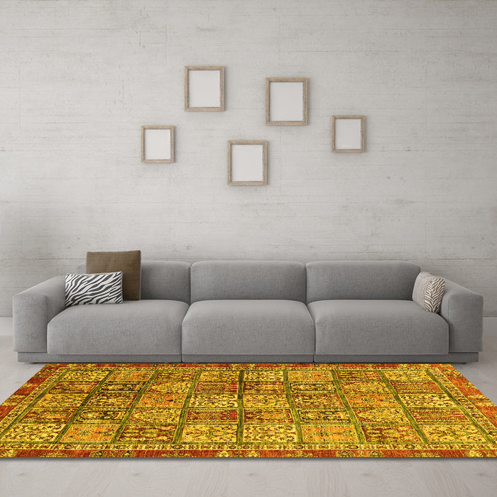 Machine Washable Abstract Yellow Modern Rug in a Living Room, wshabs3736yw
