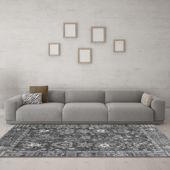 Machine Washable Oriental Gray Traditional Rug in a Living Room,, wshabs3740gry