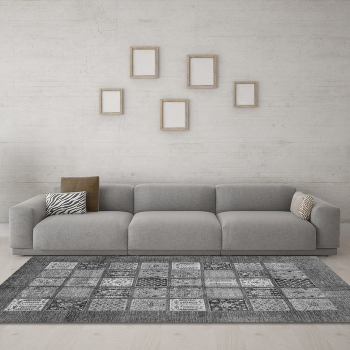 Machine Washable Abstract Gray Modern Rug in a Living Room,, wshabs3741gry