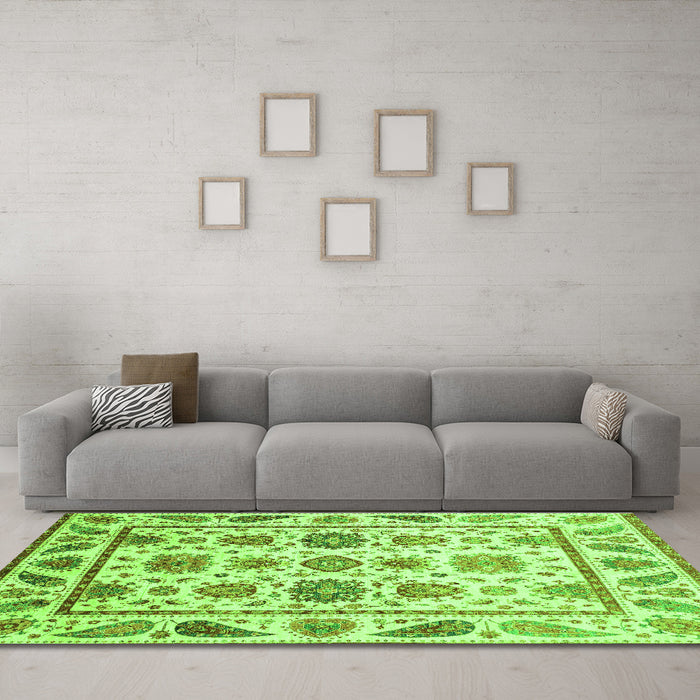 Machine Washable Abstract Green Modern Area Rugs in a Living Room,, wshabs3745grn