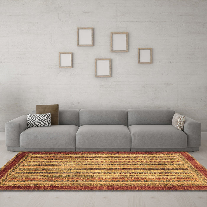 Machine Washable Abstract Brown Modern Rug in a Living Room,, wshabs3751brn