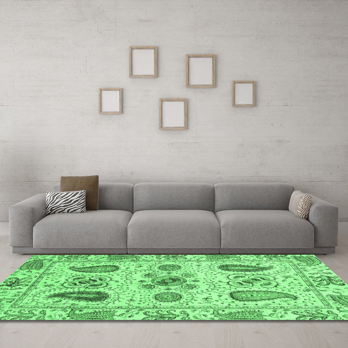 Machine Washable Abstract Emerald Green Modern Area Rugs in a Living Room,, wshabs3756emgrn
