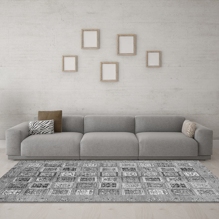 Machine Washable Abstract Gray Modern Rug in a Living Room,, wshabs375gry