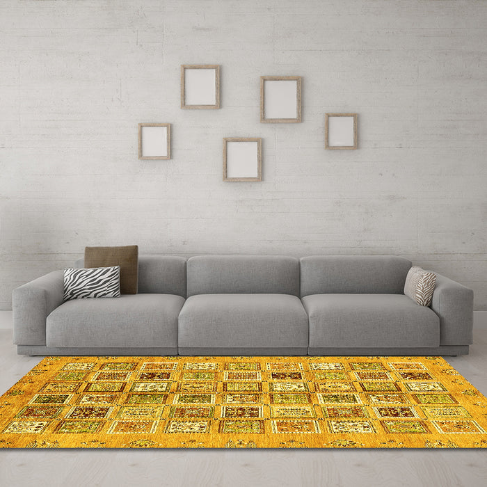 Machine Washable Abstract Yellow Modern Rug in a Living Room, wshabs375yw