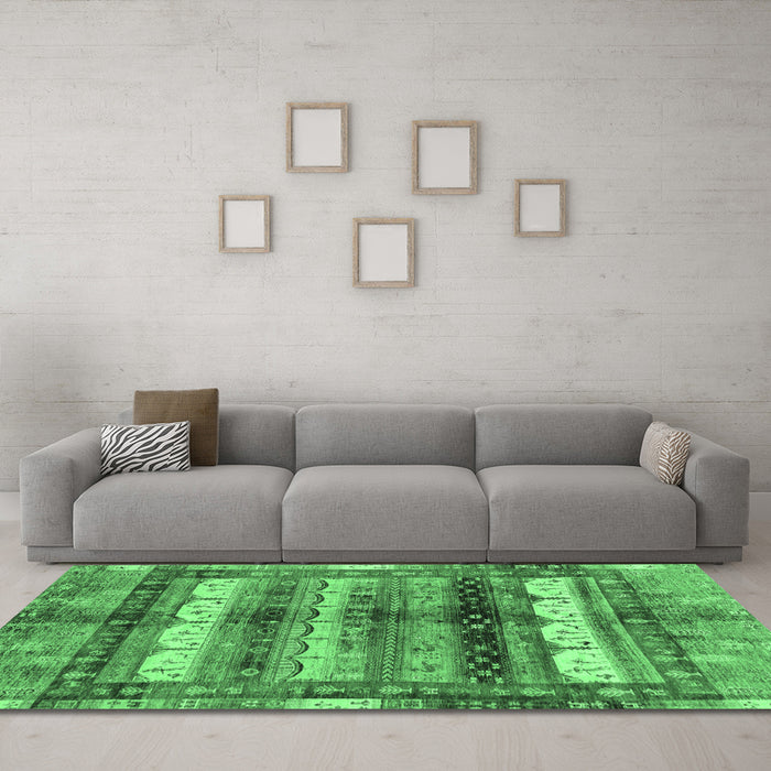 Machine Washable Abstract Emerald Green Modern Area Rugs in a Living Room,, wshabs3760emgrn