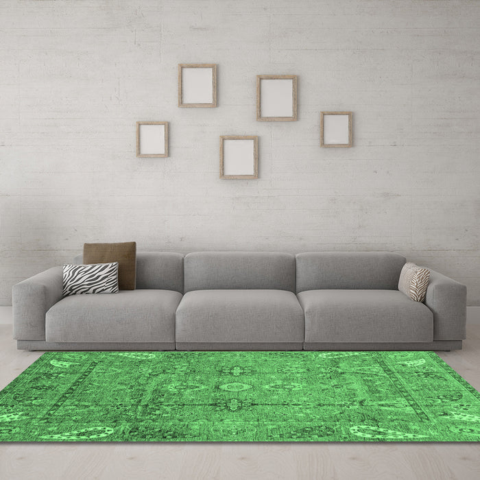 Machine Washable Abstract Emerald Green Modern Area Rugs in a Living Room,, wshabs3764emgrn