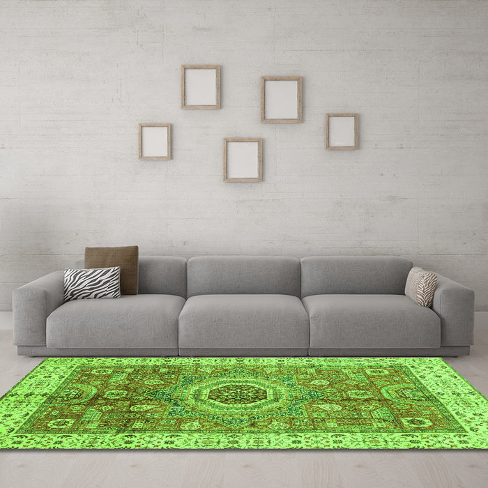 Machine Washable Abstract Green Modern Area Rugs in a Living Room,, wshabs3765grn